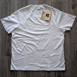 The Essential Tee in Bright White
